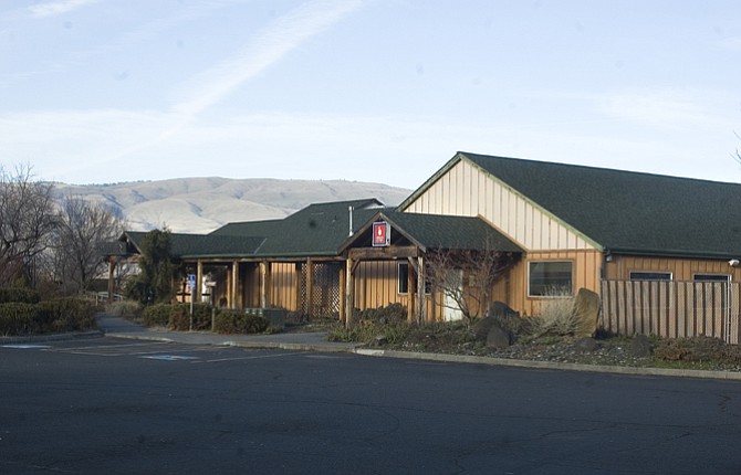 Tenant Sought For Former Windseeker Restaurant E The Dalles Mid Columbia Producers Is Seeking A Tenant For The Former Windseeker Restaurant Located In