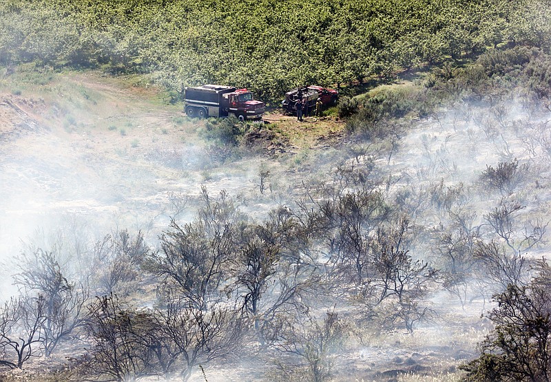 Orchard burn gets away, sets hillside afire | Omak-Okanogan County ...