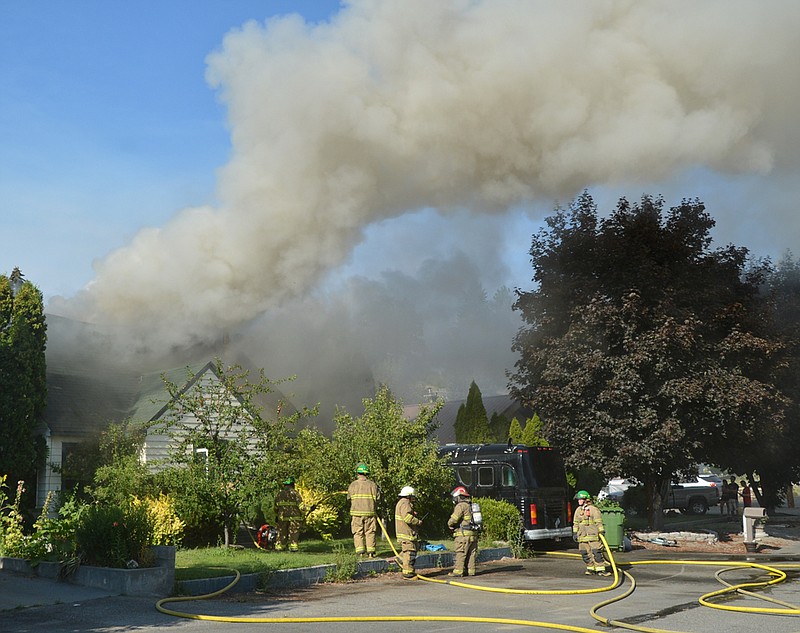 Fire destroys Omak home | Omak-Okanogan County Chronicle